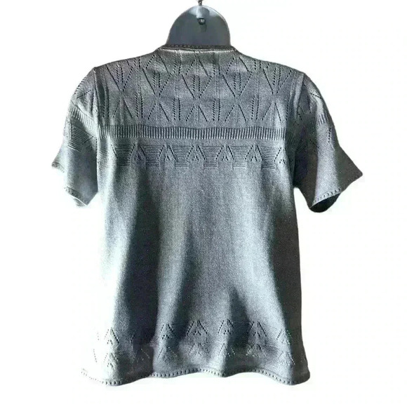 Alfred Dunner Vintage Metallic Grey Short Sleeve Sweater Top Size Petite Medium - Picture 4 of 6